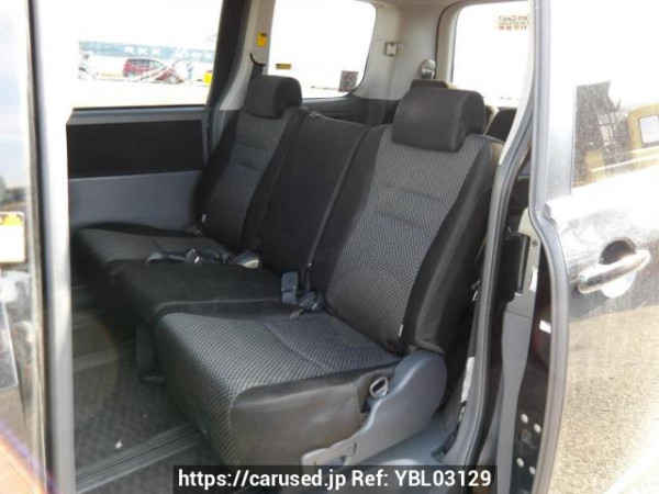 Used 2008 AT toyota noah ZRR70W Image[16]