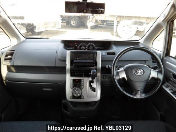 Used 2008 AT toyota noah ZRR70W Image[20]