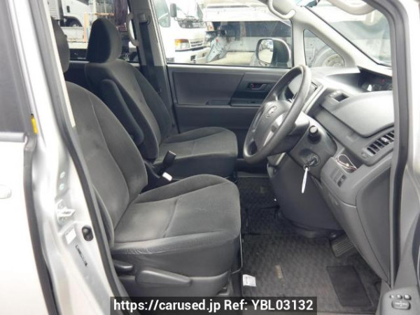 Used 2008 AT toyota noah ZRR70G Image[13]