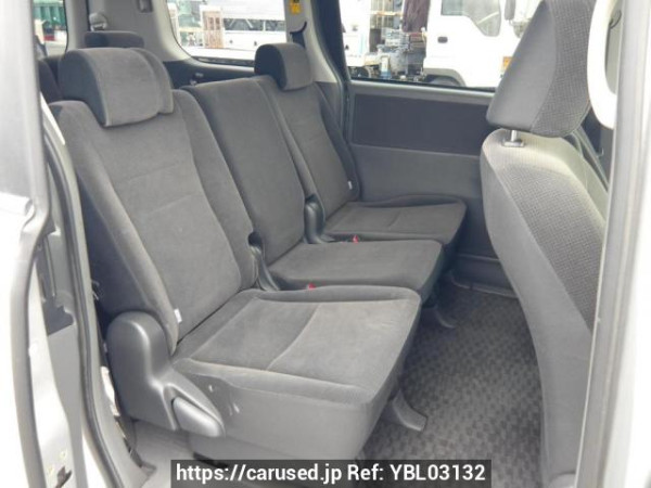 Used 2008 AT toyota noah ZRR70G Image[15]