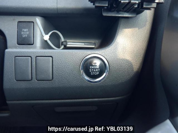 Used 2009 AT toyota noah ZRR70W Image[22]