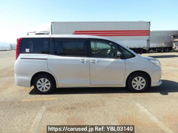 Used 2015 AT toyota noah ZRR80G Image[7]