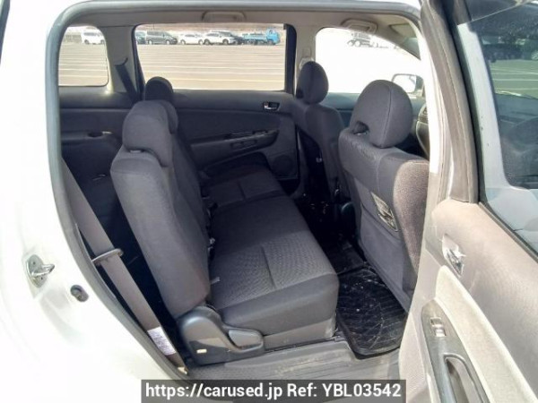 Used 2005 AT toyota wish ZNE10G Image[15]