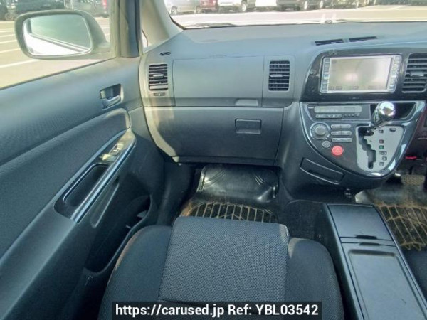 Used 2005 AT toyota wish ZNE10G Image[19]