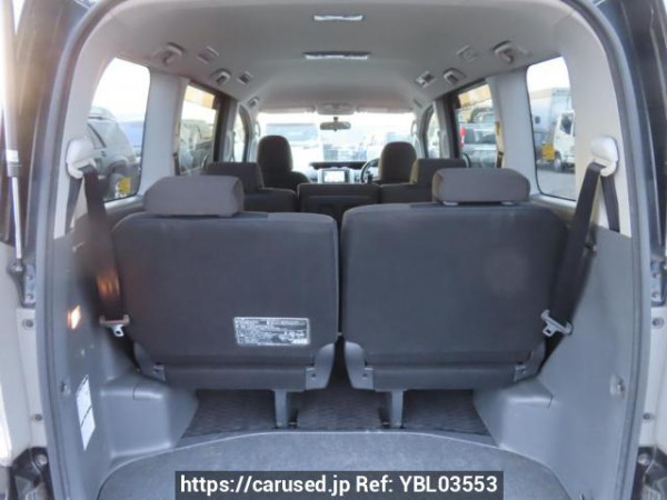 Used 2010 AT toyota voxy ZRR70W Image[9]