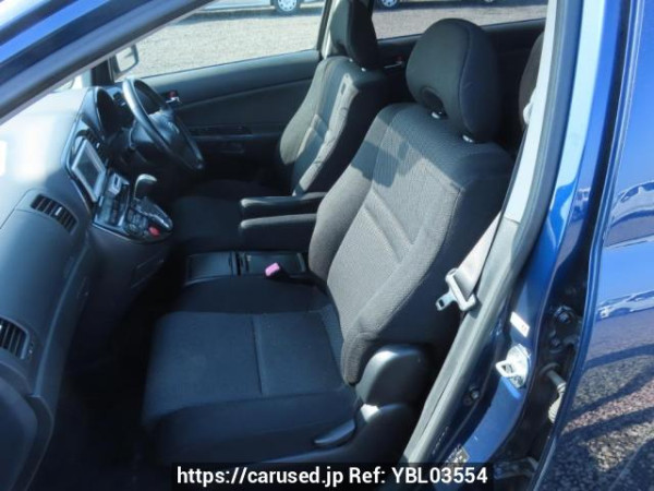 Used 2004 AT toyota wish ZNE10G Image[16]
