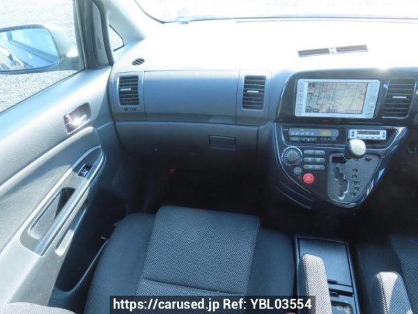 Used 2004 AT toyota wish ZNE10G Image[22]