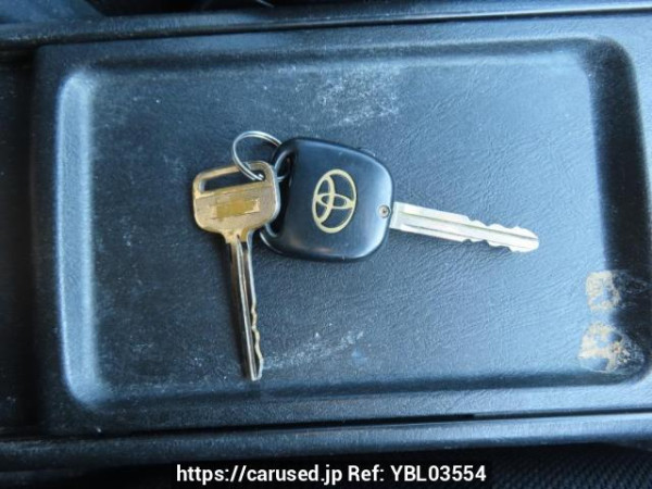 Used 2004 AT toyota wish ZNE10G Image[32]