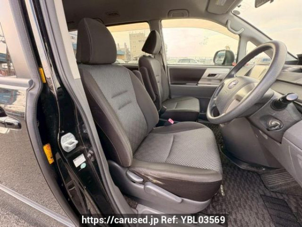 Used 2009 AT toyota noah ZRR70W Image[11]