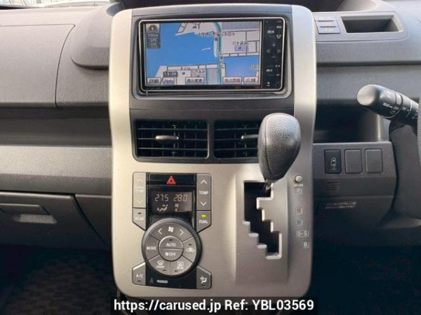 Used 2009 AT toyota noah ZRR70W Image[22]
