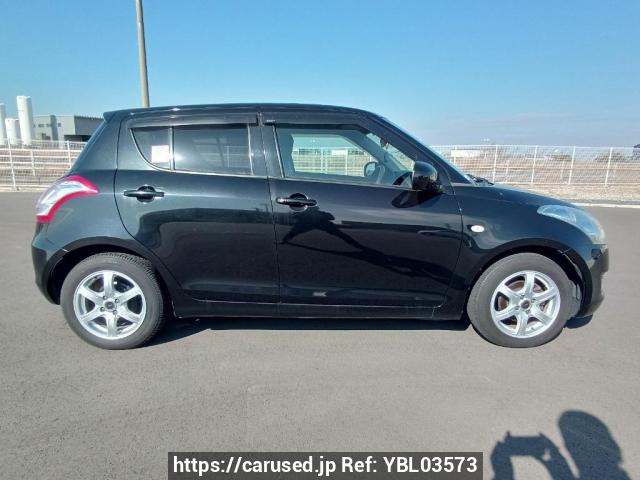Buy Used 2010 Suzuki Swift ZC72S (YBL03573) - Carused.jp