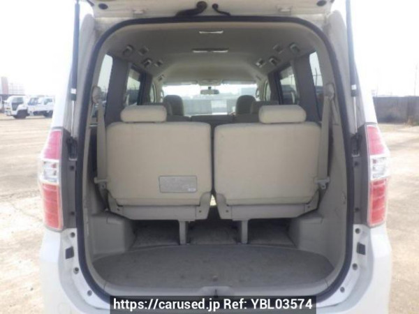 Used 2009 AT toyota noah ZRR70W Image[15]