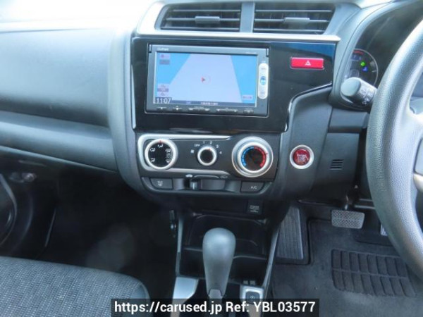 Used 2014 AT honda fit GK3 Image[23]