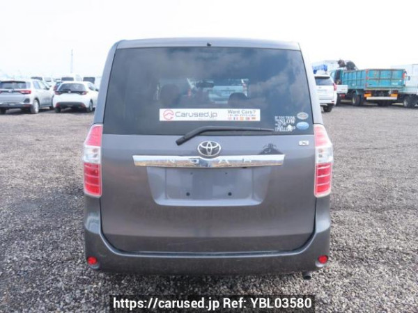 Used 2009 AT toyota noah ZRR70G Image[5]