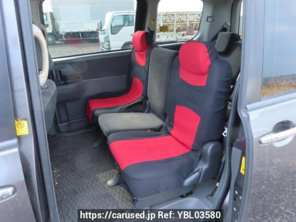 Used 2009 AT toyota noah ZRR70G Image[21]
