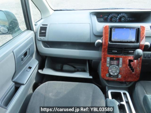 Used 2009 AT toyota noah ZRR70G Image[25]