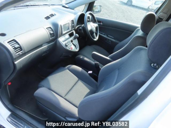 Used 2005 AT toyota wish ZNE10G Image[15]