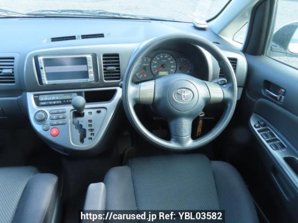 Used 2005 AT toyota wish ZNE10G Image[23]