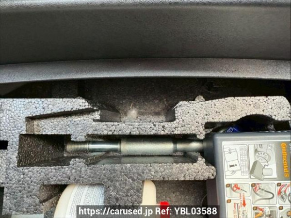 Used 2015 AT volvo v40 MB4164T Image[46]