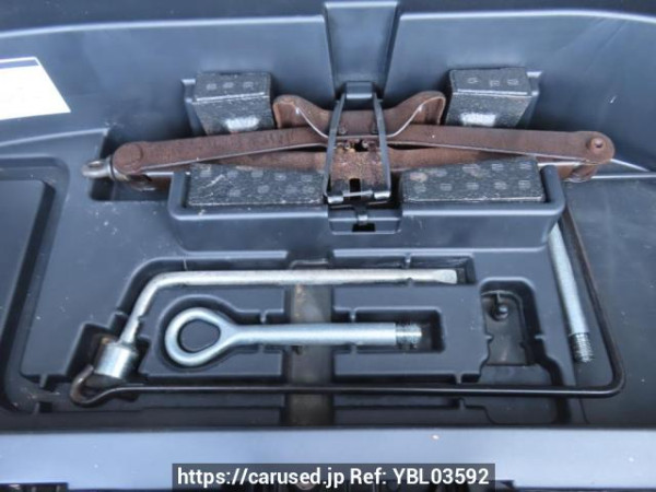 Used 2004 AT toyota harrier ACU35W Image[43]