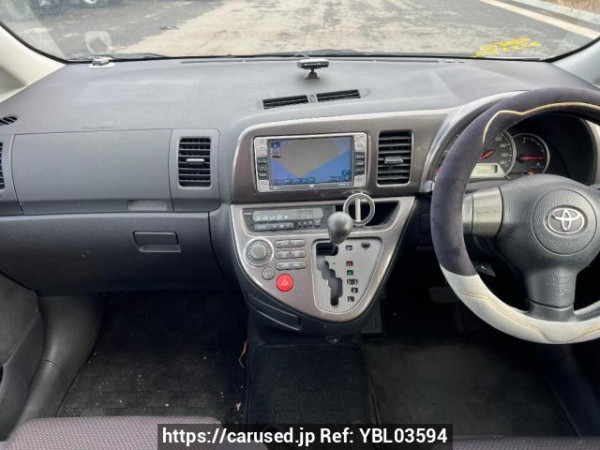 Used 2005 AT toyota wish ZNE10G Image[17]