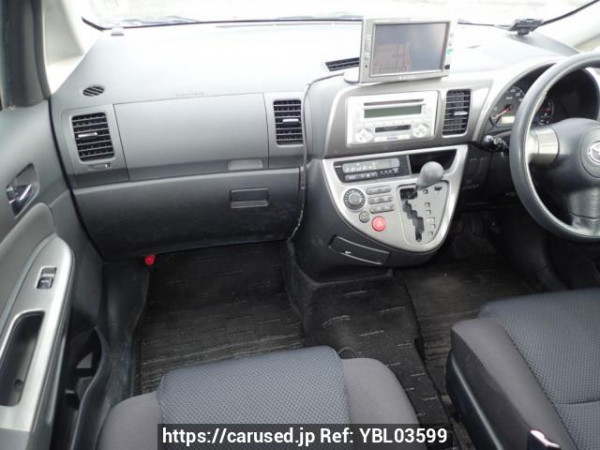 Used 2004 AT toyota wish ZNE10G Image[14]