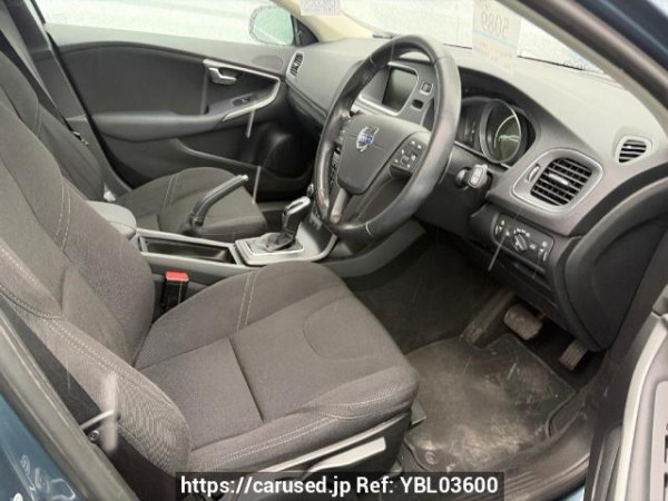 Used 2014 AT volvo v40 MB4164T Image[9]
