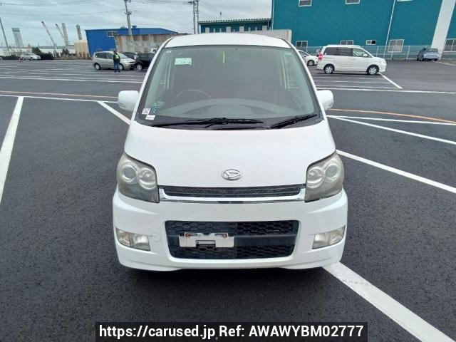 Buy Used 2007 Daihatsu Move Custom L175S (AWAWYBM02777) - Carused.jp