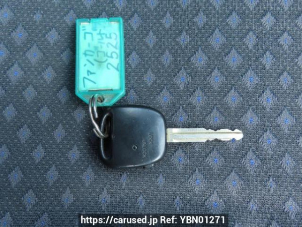 Used 2002 AT toyota fun-cargo NCP20 Image[31]