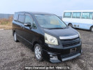 Toyota Noah ZRR70W