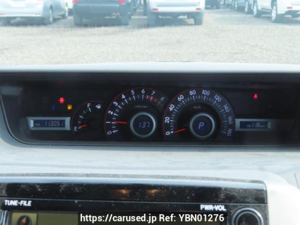 Used 2007 AT toyota noah ZRR70W Image[27]