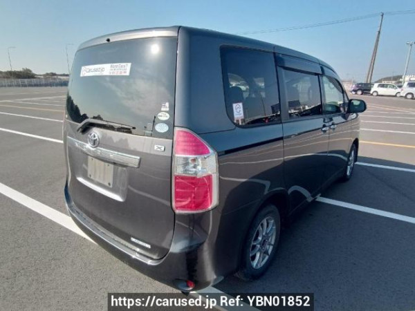Used 2010 AT toyota noah ZRR70G Image[6]