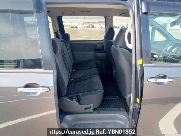 Used 2010 AT toyota noah ZRR70G Image[15]