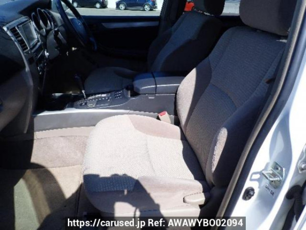 Used 2003 AT toyota hilux-surf RZN215W Image[12]