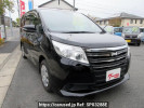 Toyota Noah ZRR80G