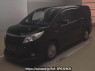 Used 2017 AT toyota noah ZWR80G Image[0]