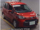 Toyota Sienta MXPL10G