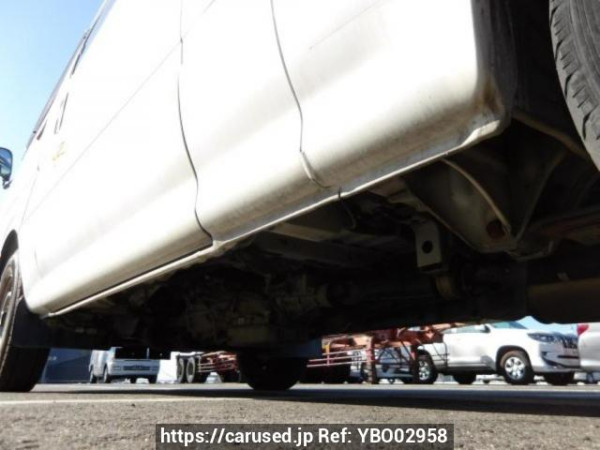 Used 2005 AT toyota hiace-commuter TRH124B Image[29]