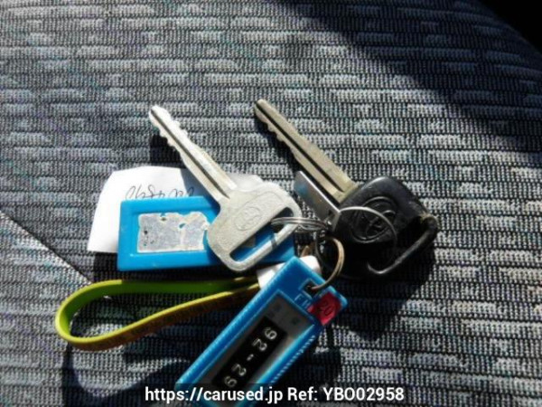 Used 2005 AT toyota hiace-commuter TRH124B Image[32]