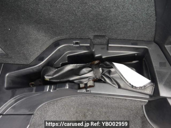 Used 2014 AT toyota harrier ZSU60W Image[43]