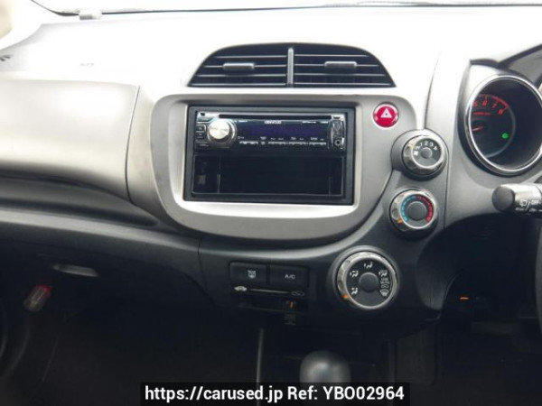 Used 2011 AT honda fit GE6 Image[22]