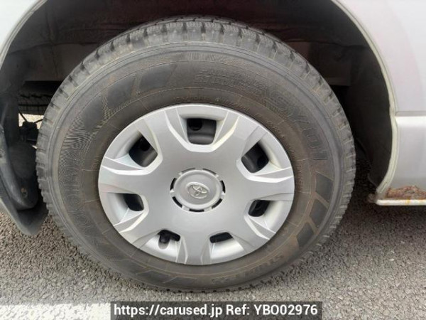 Used 2005 MT toyota regiusace-van KDH205V Image[13]