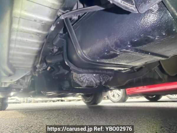 Used 2005 MT toyota regiusace-van KDH205V Image[17]