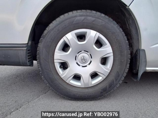 Used 2005 MT toyota regiusace-van KDH205V Image[26]