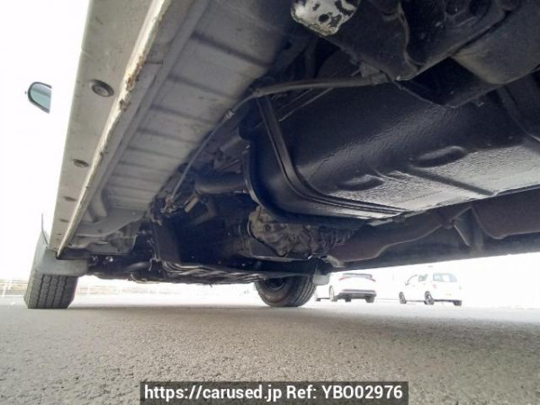 Used 2005 MT toyota regiusace-van KDH205V Image[33]