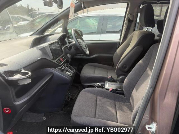 Used 2015 AT toyota noah ZRR80G Image[9]