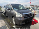 Toyota Noah ZRR75G
