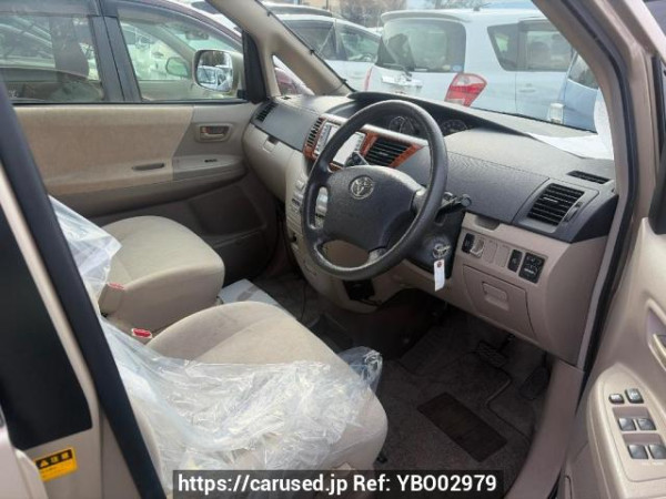 Used 2005 AT toyota noah AZR65G Image[7]