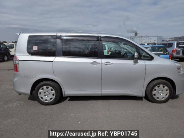 Used 2008 AT toyota noah ZRR70G Image[7]