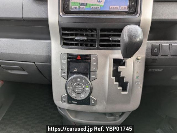 Used 2008 AT toyota noah ZRR70G Image[21]